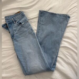 American Eagle Outfitters Super High-Rise Flare Jeans - Light Blue